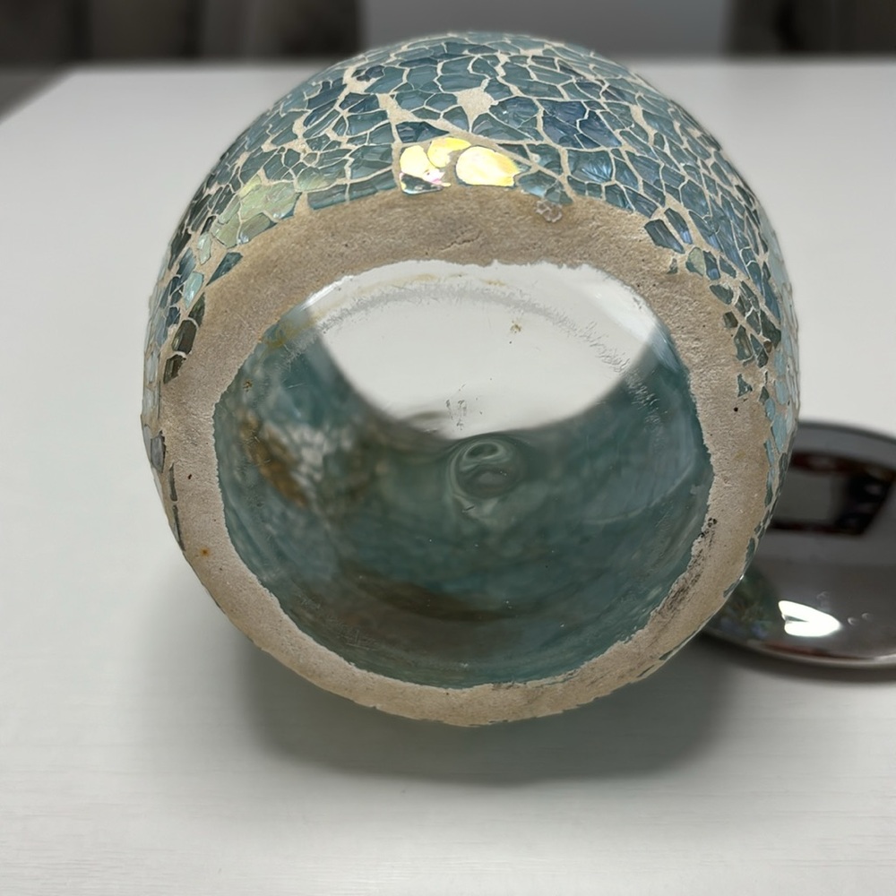 Turquoise Crystal Vase/Container - Picture 4 of 6